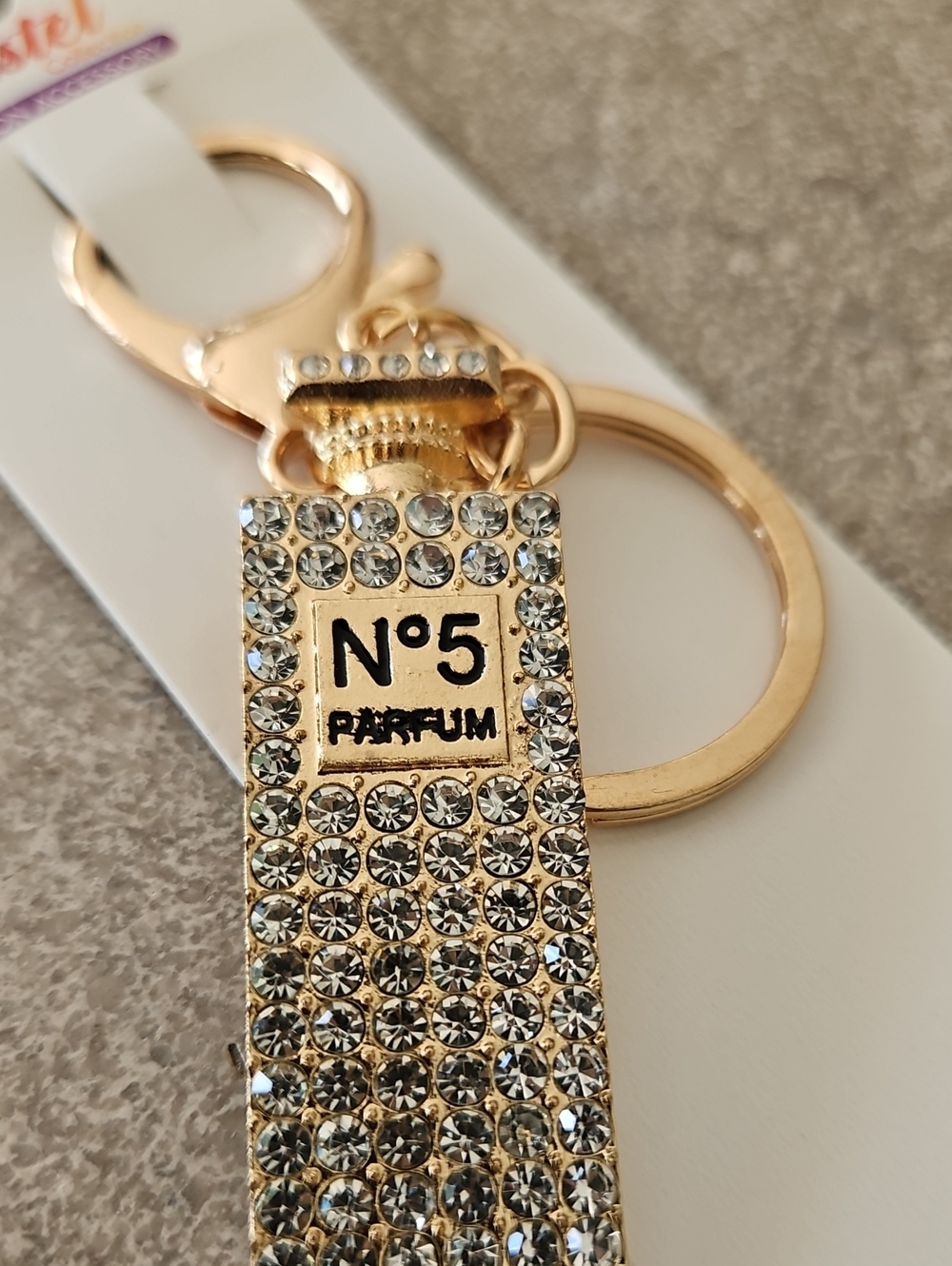 Fashion Gold Crystal N°5 Parfum Keychain Charm - Picture 4 of 4
